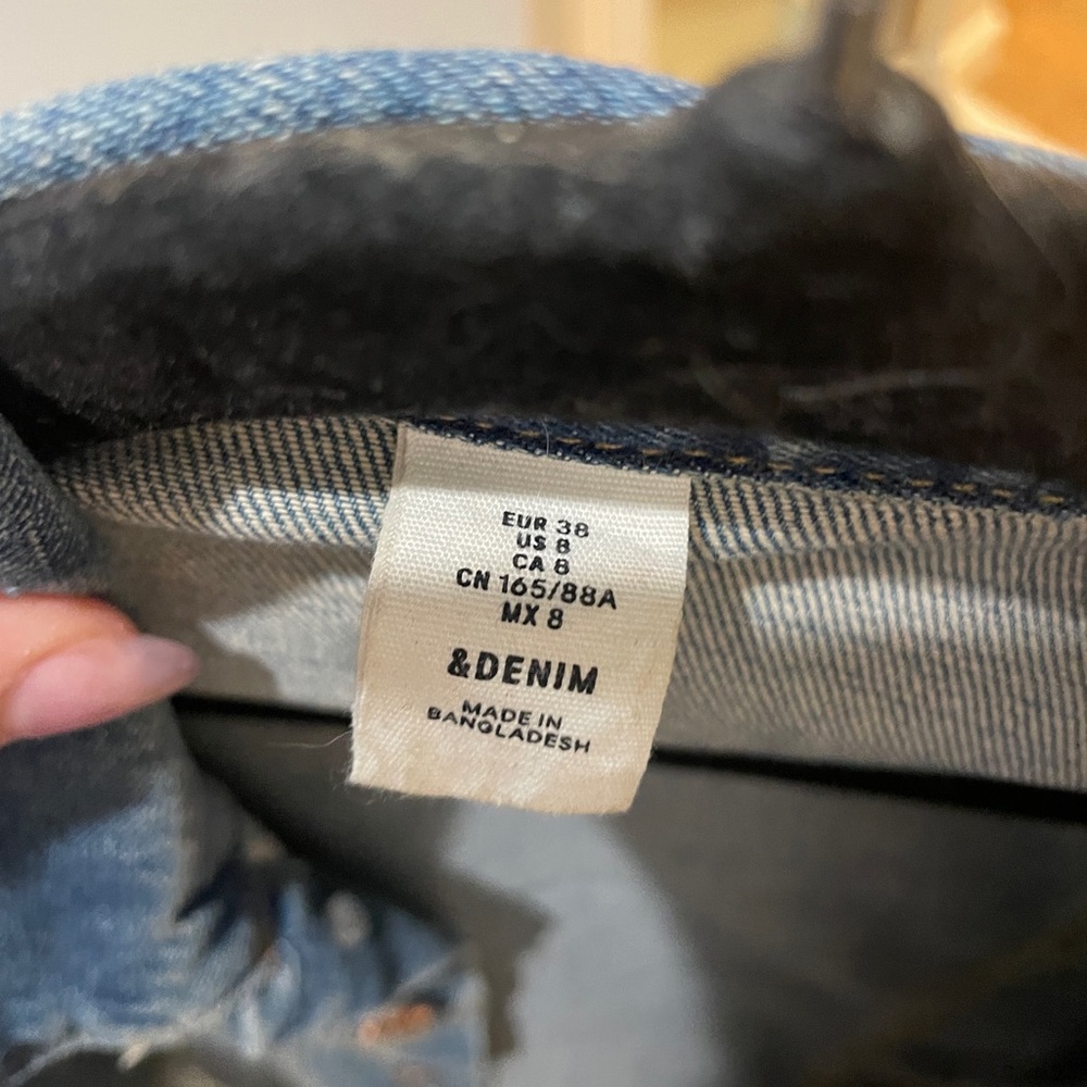 Jean jacket - Picture 3 of 3